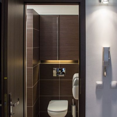 Łazienka w apartamencie Mandarynka
